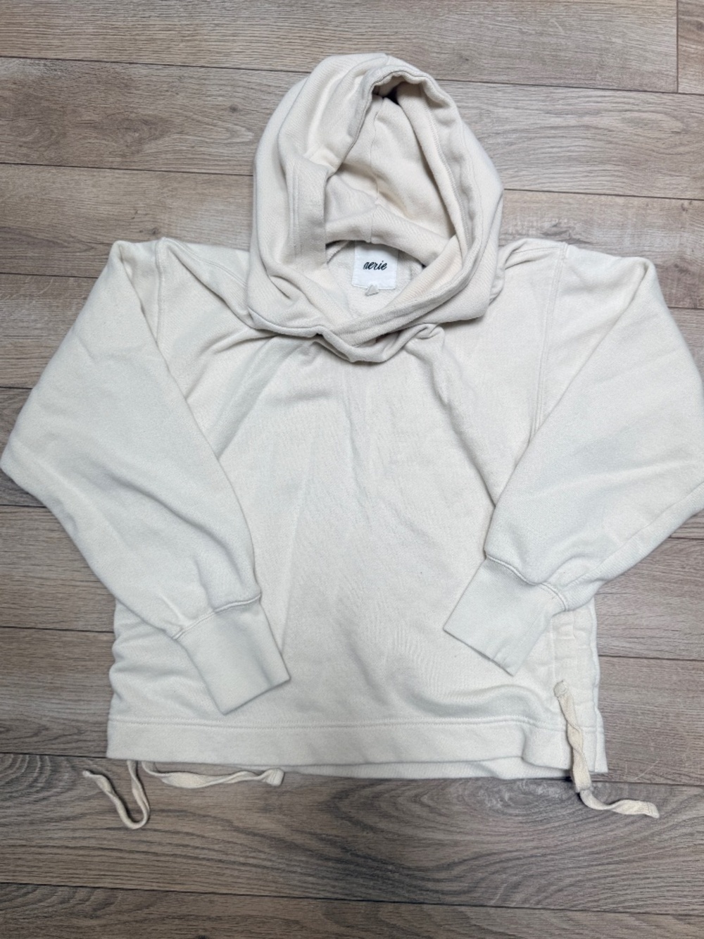 Aerie Cream colored hoodie size xs